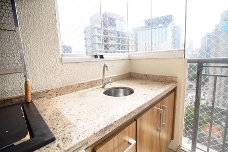 Sacada da Sala de apartamento para alugar com 2 quartos, 73m² em Pinheiros, São Paulo