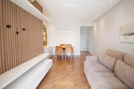 Sala de apartamento para alugar com 2 quartos, 73m² em Pinheiros, São Paulo
