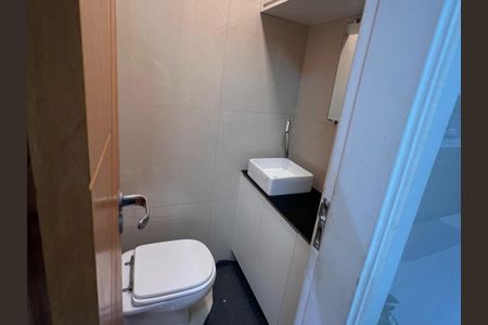 Lavabo de apartamento para alugar com 3 quartos, 78m² em Rio Pequeno, São Paulo