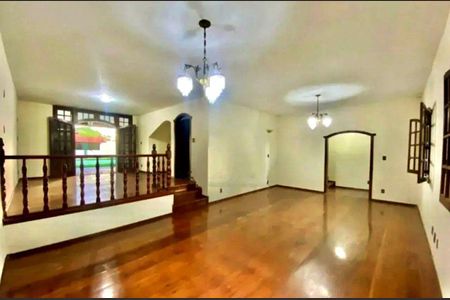 Sala de casa para alugar com 4 quartos, 453m² em Pampulha, Belo Horizonte