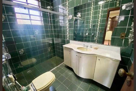 Banheiro de casa à venda com 4 quartos, 453m² em Pampulha, Belo Horizonte