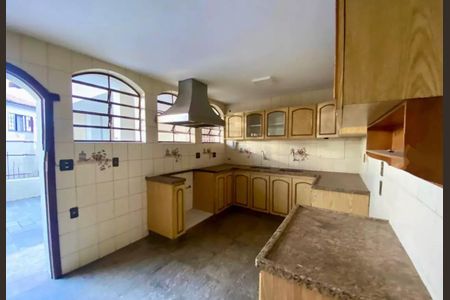 Cozinha de casa à venda com 4 quartos, 453m² em Pampulha, Belo Horizonte