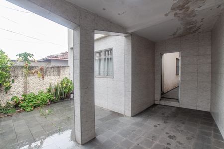 Casa à venda com 112m², 2 quartos e 2 vagasGaragem