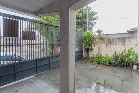 Casa à venda com 112m², 2 quartos e 2 vagasGaragem