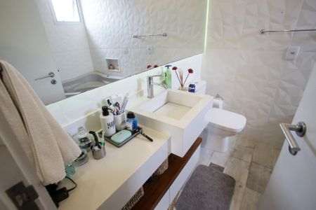 Apartamento para alugar com 120m², 4 quartos e 2 vagasBanheiro da Suíte