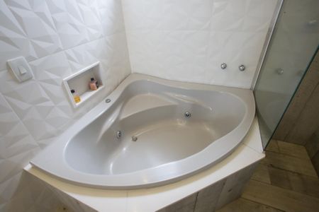 Apartamento para alugar com 120m², 4 quartos e 2 vagasBanheiro da Suíte