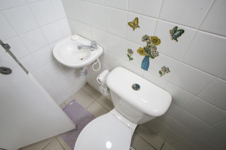 Apartamento para alugar com 120m², 4 quartos e 2 vagasBanheiro de Serviço