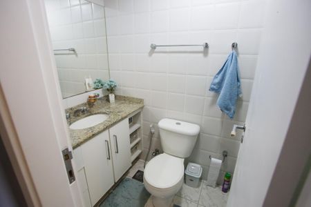 Apartamento para alugar com 120m², 4 quartos e 2 vagasBanheiro Social