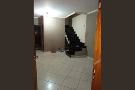 Foto 03 de casa à venda com 2 quartos, 84m² em Vila Carmem, São Paulo