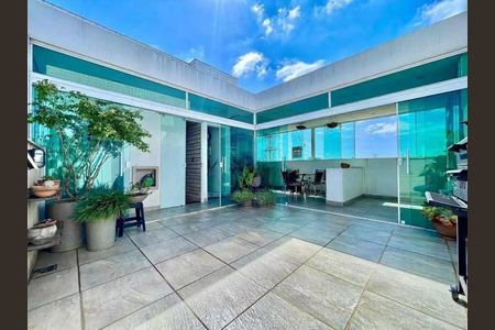 Apartamento à venda com 3 quartos, 112m² em Vila Cloris, Belo Horizonte