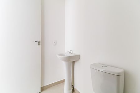 Apartamento para alugar com 28m², 1 quarto e sem vaga Apartamento para alugar com 28m², 1 quarto e sem vagaBanheiro