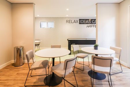 Apartamento para alugar com 28m², 1 quarto e sem vaga Apartamento para alugar com 28m², 1 quarto e sem vagaÁrea comum - Salão de festas