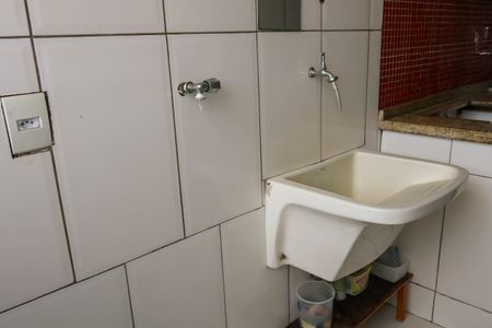 Apartamento à venda com 60m², 2 quartos e 1 vagaÁrea de Serviço