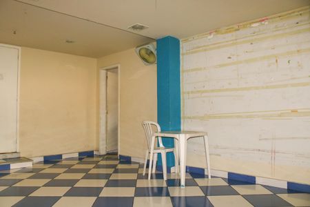 Apartamento à venda com 60m², 2 quartos e 1 vagaÁrea comum - Salão de festas