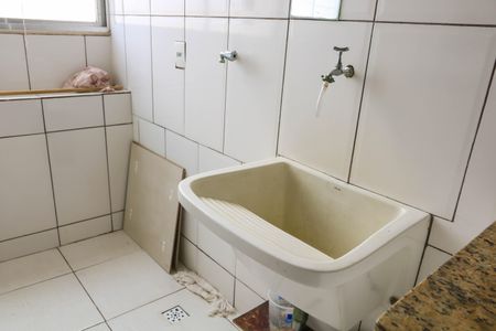 Apartamento à venda com 60m², 2 quartos e 1 vagaÁrea de Serviço