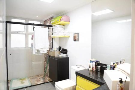 Banheiro de apartamento à venda com 1 quarto, 50m² em Jardim Iris, São Paulo