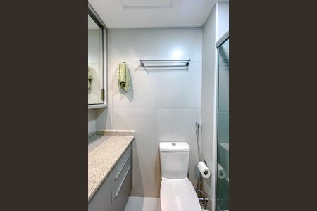 Banheiro de apartamento à venda com 1 quarto, 21m² em Paraíso, São Paulo