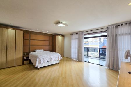 Casa à venda com 460m², 3 quartos e 4 vagasSuíte 3