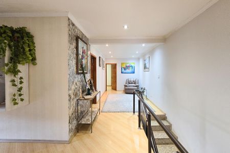 Casa à venda com 460m², 3 quartos e 4 vagasAcesso - Quartos