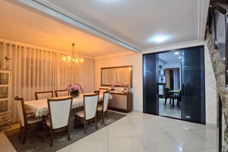 Casa à venda com 460m², 3 quartos e 4 vagasSala de Jantar