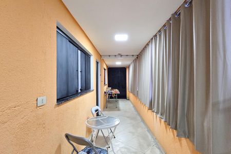 Casa à venda com 460m², 3 quartos e 4 vagasQuintal