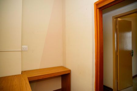 Apartamento à venda com 80m², 2 quartos e 1 vagaEscritório