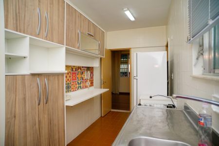 Apartamento à venda com 80m², 2 quartos e 1 vagaCozinha