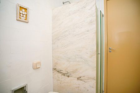 Apartamento à venda com 80m², 2 quartos e 1 vagaBanheiro Social