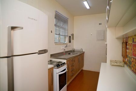 Apartamento à venda com 80m², 2 quartos e 1 vagaCozinha