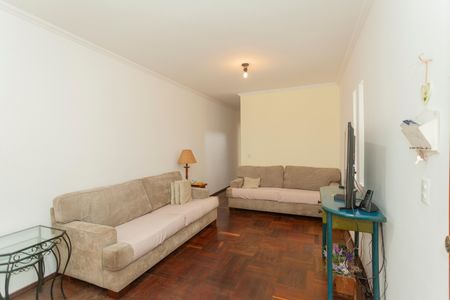 Sala de casa à venda com 4 quartos, 165m² em Vila Anhanguera, São Paulo