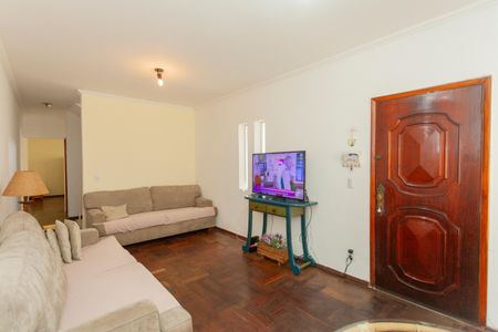 Sala de casa à venda com 4 quartos, 165m² em Vila Anhanguera, São Paulo