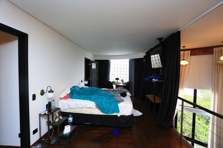 Studio para alugar com 143m², 1 quarto e 2 vagasquarto 