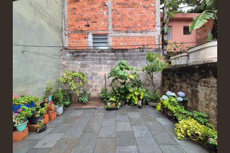 Casa à venda com 109m², 2 quartos e 1 vagaQuintal