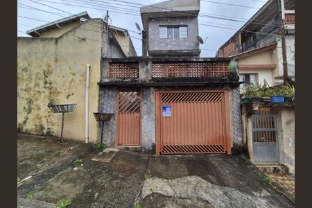 Casa à venda com 109m², 2 quartos e 1 vagaFachada
