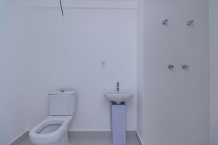 Studio para alugar com 24m², 0 quarto e sem vaga Studio para alugar com 24m², 0 quarto e sem vagaBanheiro