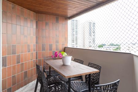 Varanda de apartamento à venda com 3 quartos, 160m² em Jardim Barbosa, Guarulhos
