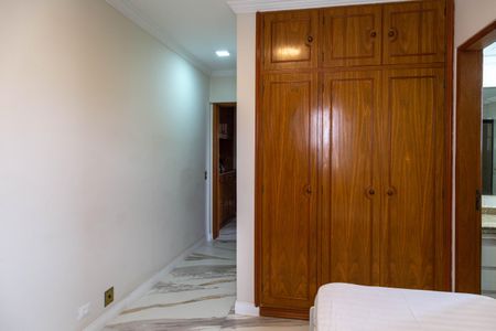 Apartamento à venda com 160m², 3 quartos e 2 vagasSuíte 1