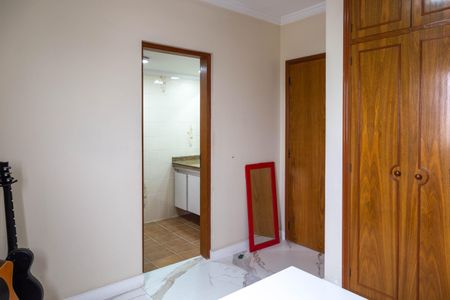 Apartamento à venda com 160m², 3 quartos e 2 vagasSuíte 2