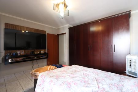 Casa à venda com 4 quartos, 138m² em Vila Lucia, São Paulo