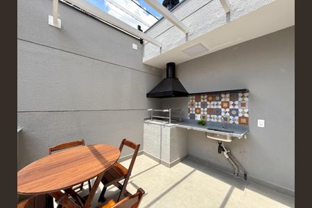 Apartamento à venda com 27m², 1 quarto e sem vaga Apartamento à venda com 27m², 1 quarto e sem vagaChurrasqueira