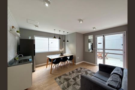 Apartamento à venda com 27m², 1 quarto e sem vaga Apartamento à venda com 27m², 1 quarto e sem vagaLounge