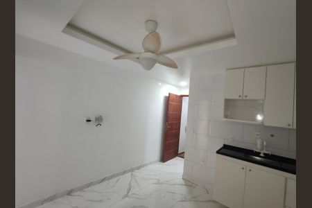 Sala/Cozinha de kitnet/studio para alugar com 1 quarto, 40m² em Anil, Rio de Janeiro