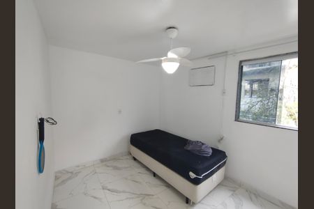 Quarto de kitnet/studio para alugar com 1 quarto, 40m² em Anil, Rio de Janeiro