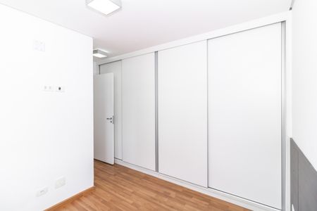 Apartamento à venda com 64m², 2 quartos e 2 vagas Apartamento à venda com 64m², 2 quartos e 2 vagasSuíte