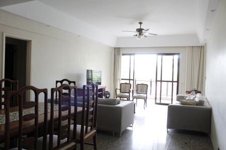 Sala de apartamento para alugar com 3 quartos, 180m² em Jacarepaguá, Rio de Janeiro
