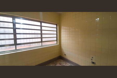 Casa à venda com 240m², 2 quartos e 2 vagas