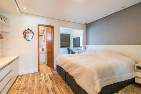 Apartamento para alugar com 250m², 4 quartos e 4 vagas Apartamento para alugar com 250m², 4 quartos e 4 vagasSuíte 1