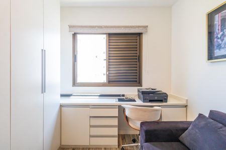 Apartamento para alugar com 250m², 4 quartos e 4 vagas Apartamento para alugar com 250m², 4 quartos e 4 vagasQuarto 2