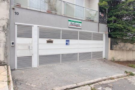 Apartamento para alugar com 65m², 3 quartos e sem vaga Apartamento para alugar com 65m², 3 quartos e sem vagaFachada