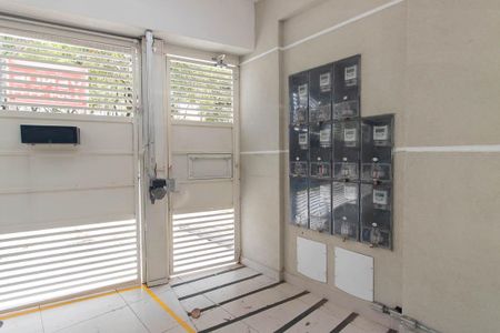 Apartamento para alugar com 65m², 3 quartos e sem vaga Apartamento para alugar com 65m², 3 quartos e sem vagaEntrada